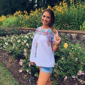 Meet your Posher, Saylor